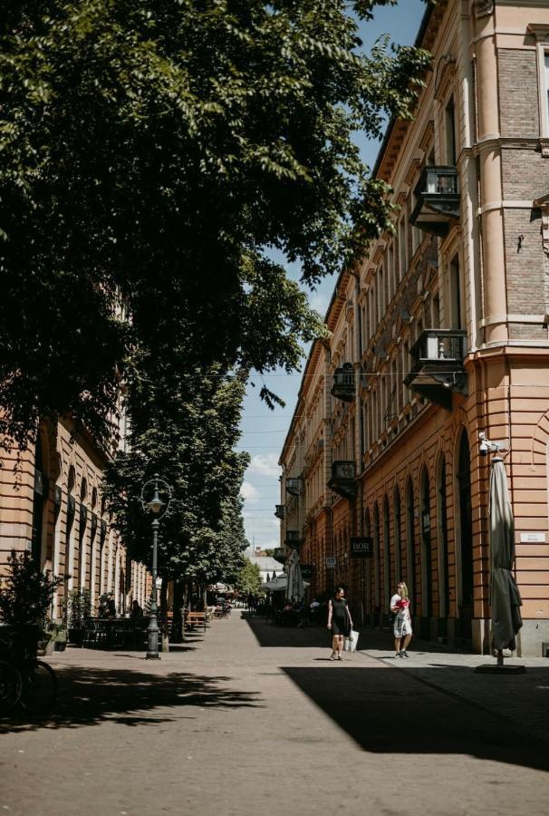 Belvarosi Lakas, Ingyenes Parkolassal Debrecen Exterior foto